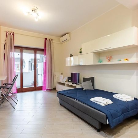 Il Vascello Apartment Lido di Ostia Exterior foto